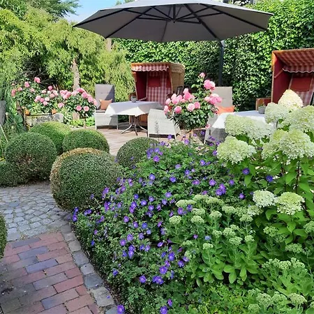 Dorfblick Bei Familie Ernst